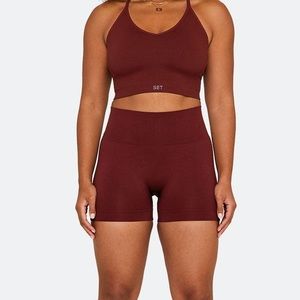SET Active SCULPTFLEX® Bike Shorts in Maroon Bells